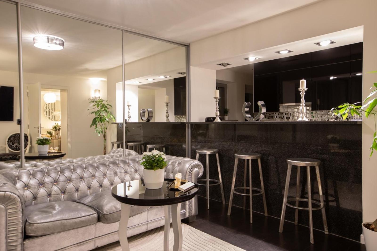Diamond Prywatny Basen & Sauna Apartament Poznan * Posen